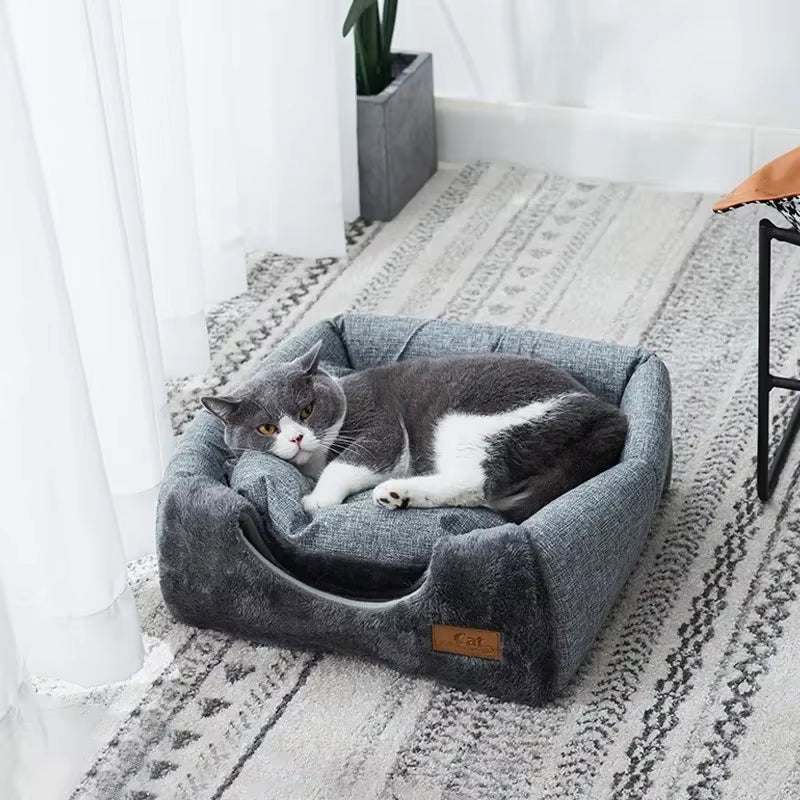 Cozy Triangle Cat Nest - Warm & Thickened Closed Cat Bed for Deep Sleep - Ideal Pet Tent for Cats & Small Dogs